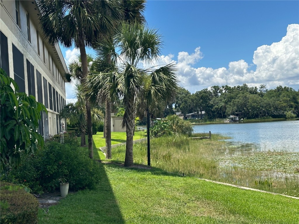 410 E Orlando Avenue #17A Ocoee FL 34761 - STARKE LAKE O6116089 image1