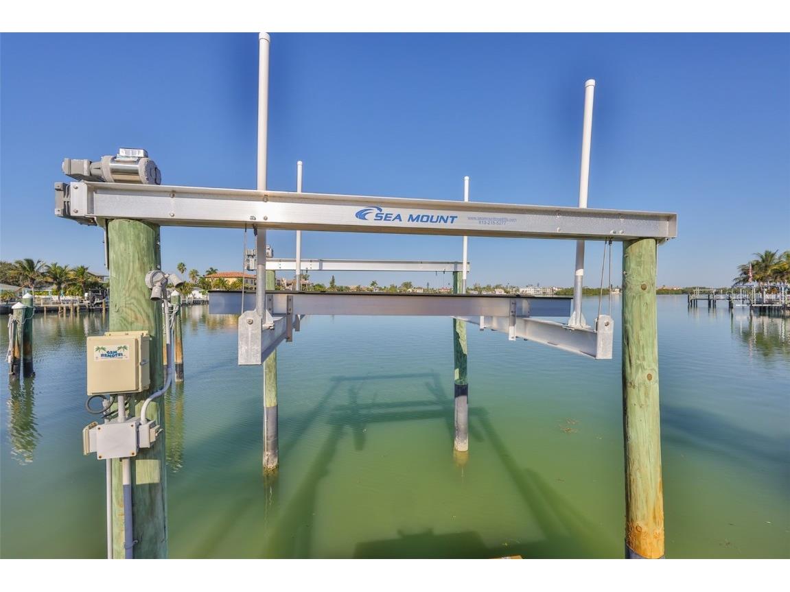 410 Harbor Drive N Indian Rocks Beach FL 33785 - INTRACOASTAL WATERWAY TB8450453 image10