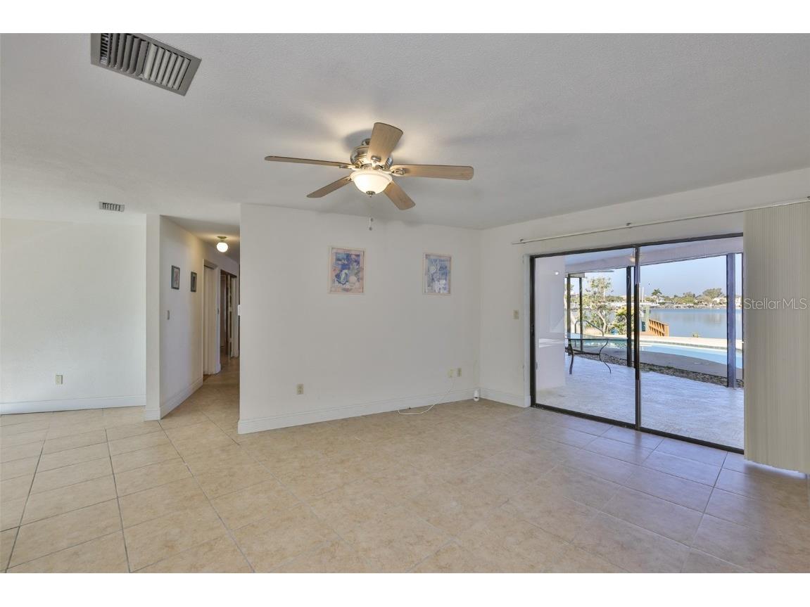 410 Harbor Drive N Indian Rocks Beach FL 33785 - INTRACOASTAL WATERWAY TB8450453 image17