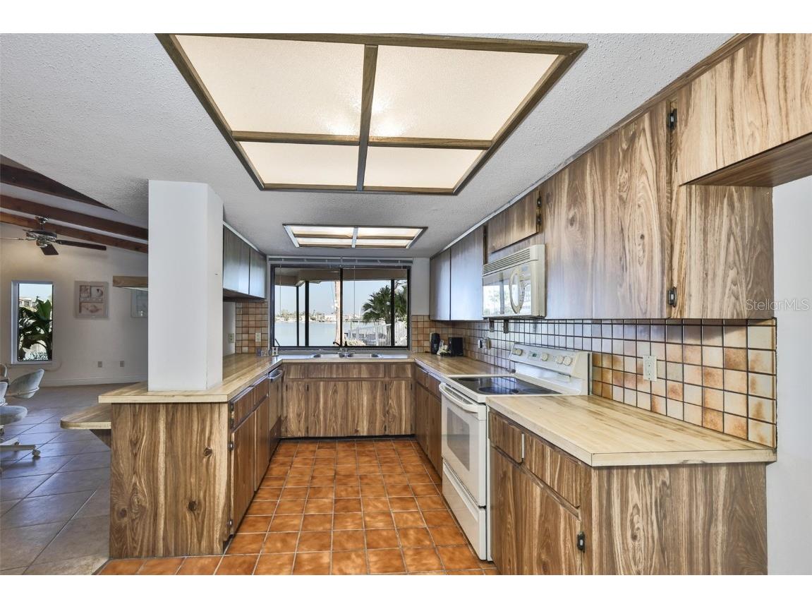 410 Harbor Drive N Indian Rocks Beach FL 33785 - INTRACOASTAL WATERWAY TB8450453 image28