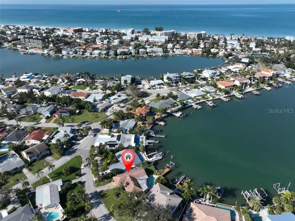 410 Harbor Drive N Indian Rocks Beach FL 33785 - INTRACOASTAL WATERWAY TB8450453 image3