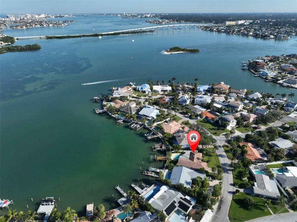 410 Harbor Drive N Indian Rocks Beach FL 33785 - INTRACOASTAL WATERWAY TB8450453 image4