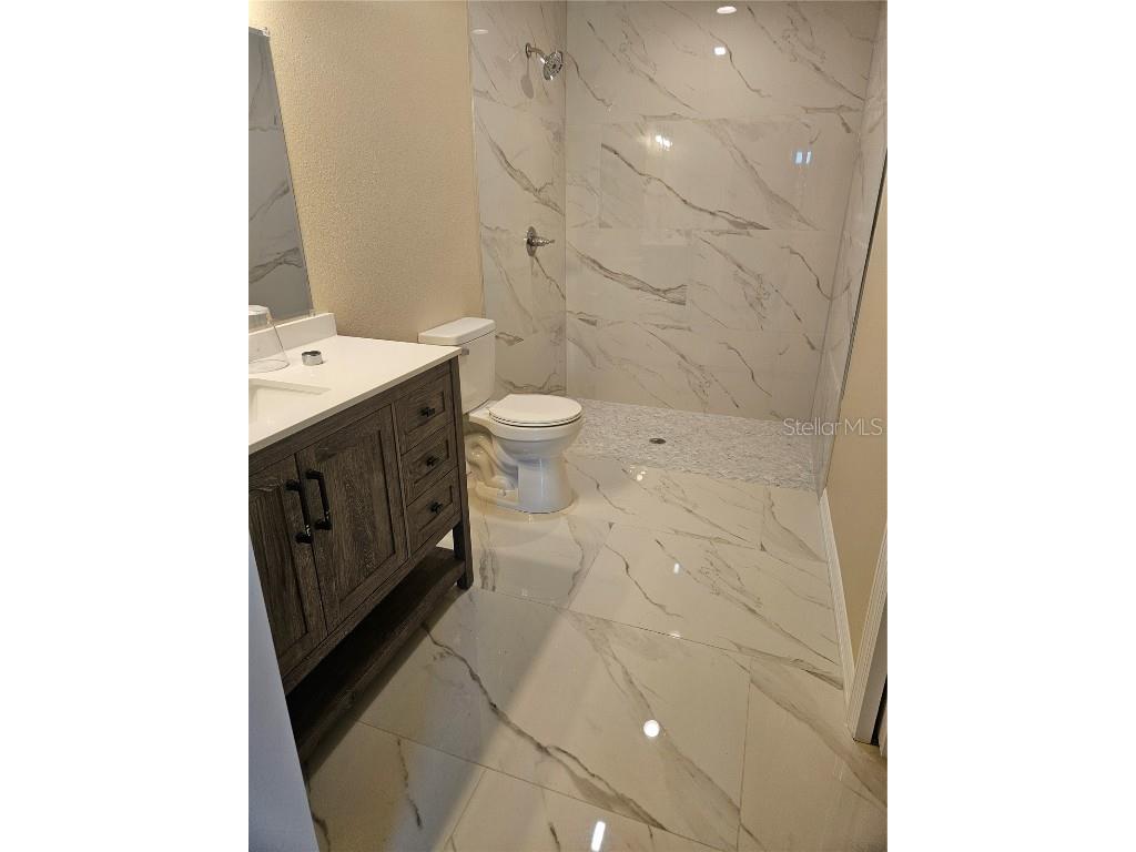 410 Kilgore Street Wildwood FL 34785 O6352923 image3