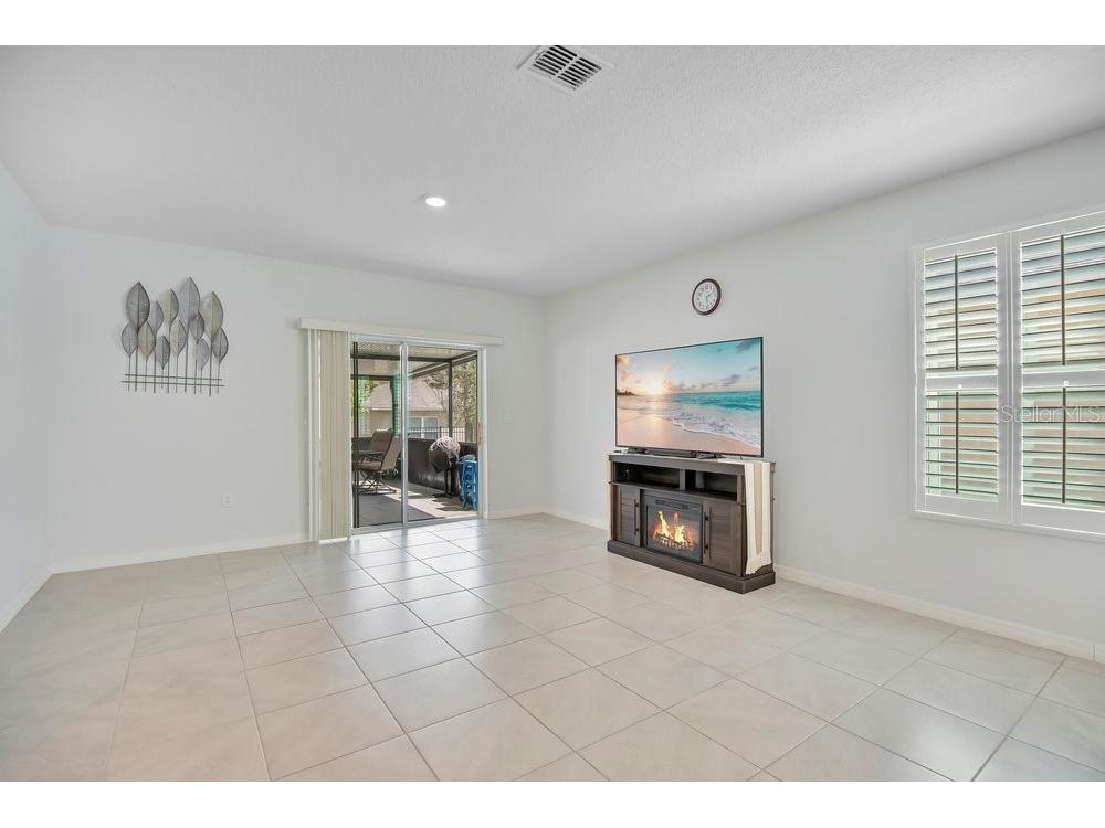 410 Lady Bella Place Deland FL 32724 V4946694 image8