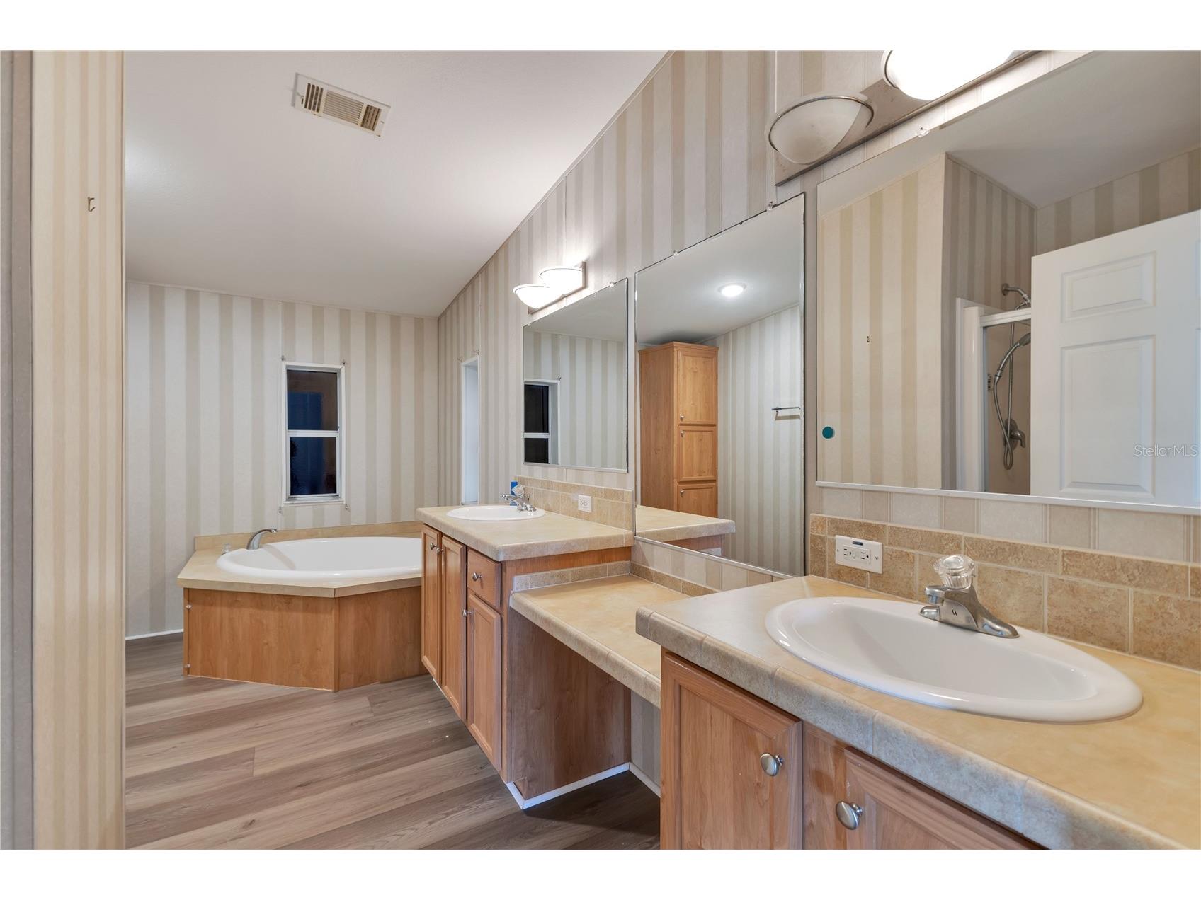 410 Lagoon Court Kenansville FL 34739 - LAKE MARIAN S5151176 image16