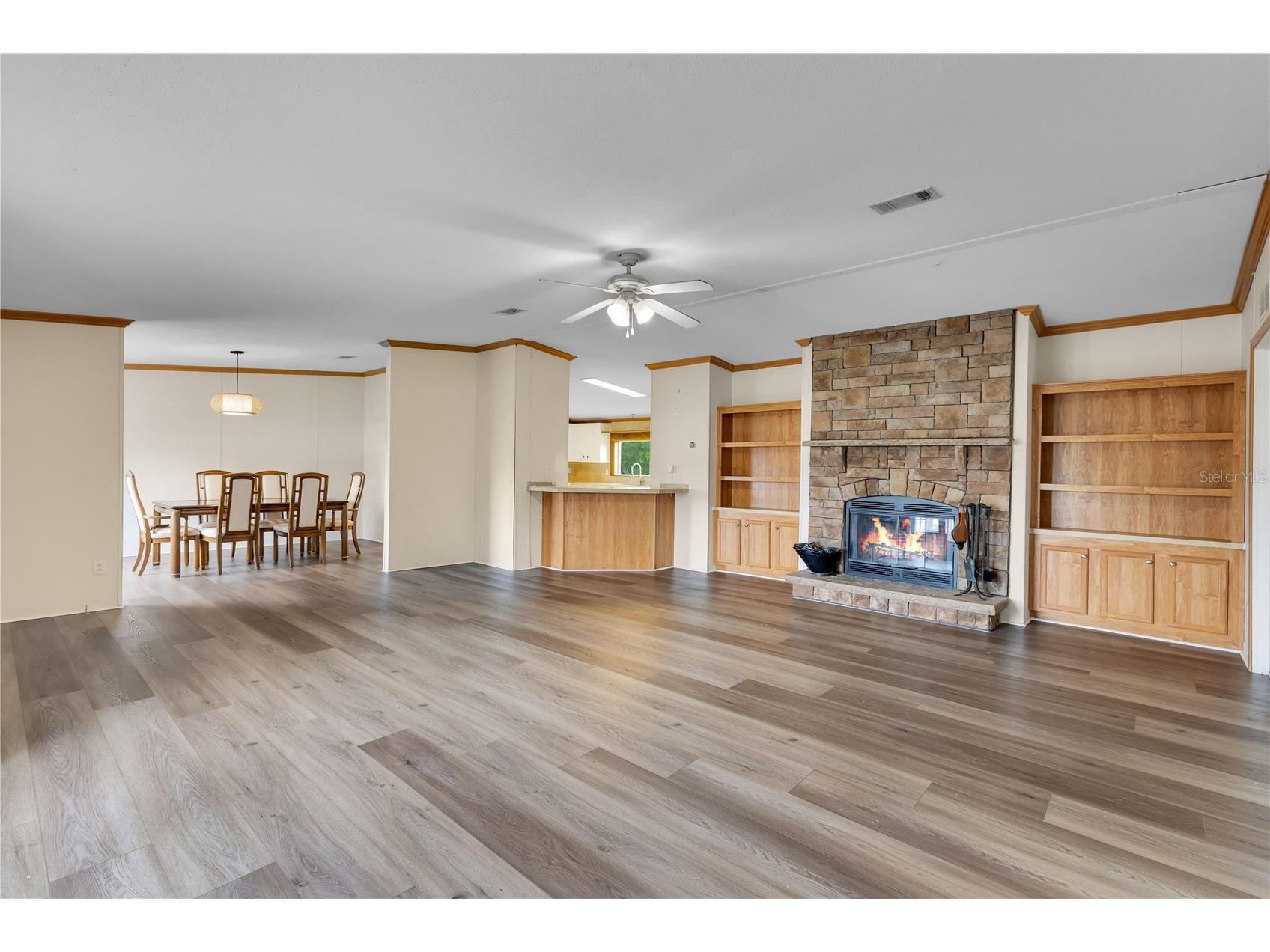410 Lagoon Court Kenansville FL 34739 - LAKE MARIAN S5151176 image4