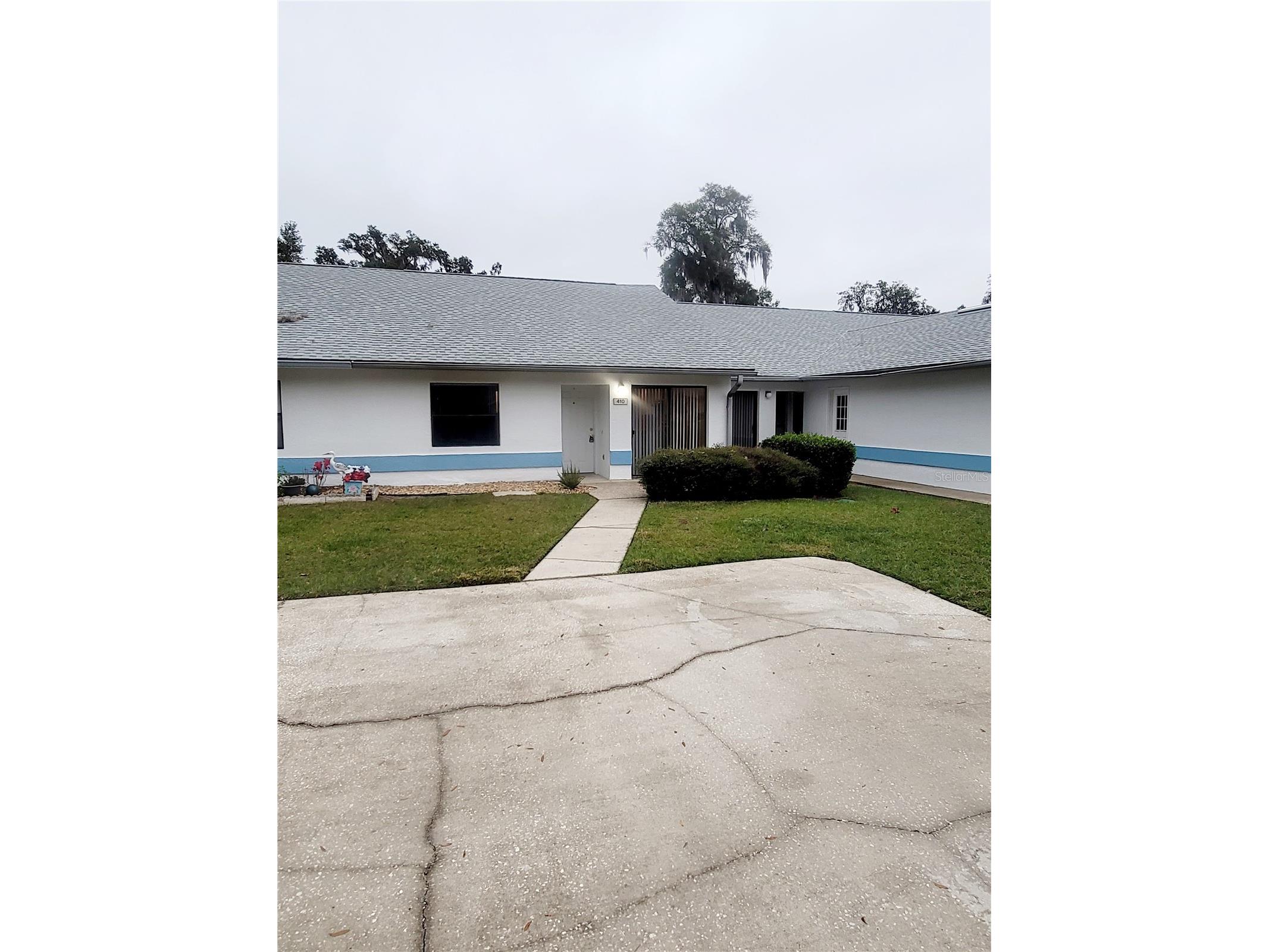 410 Landing Boulevard #1 Inverness FL 34450 - LAKE HENDERSON TB8515286 image1