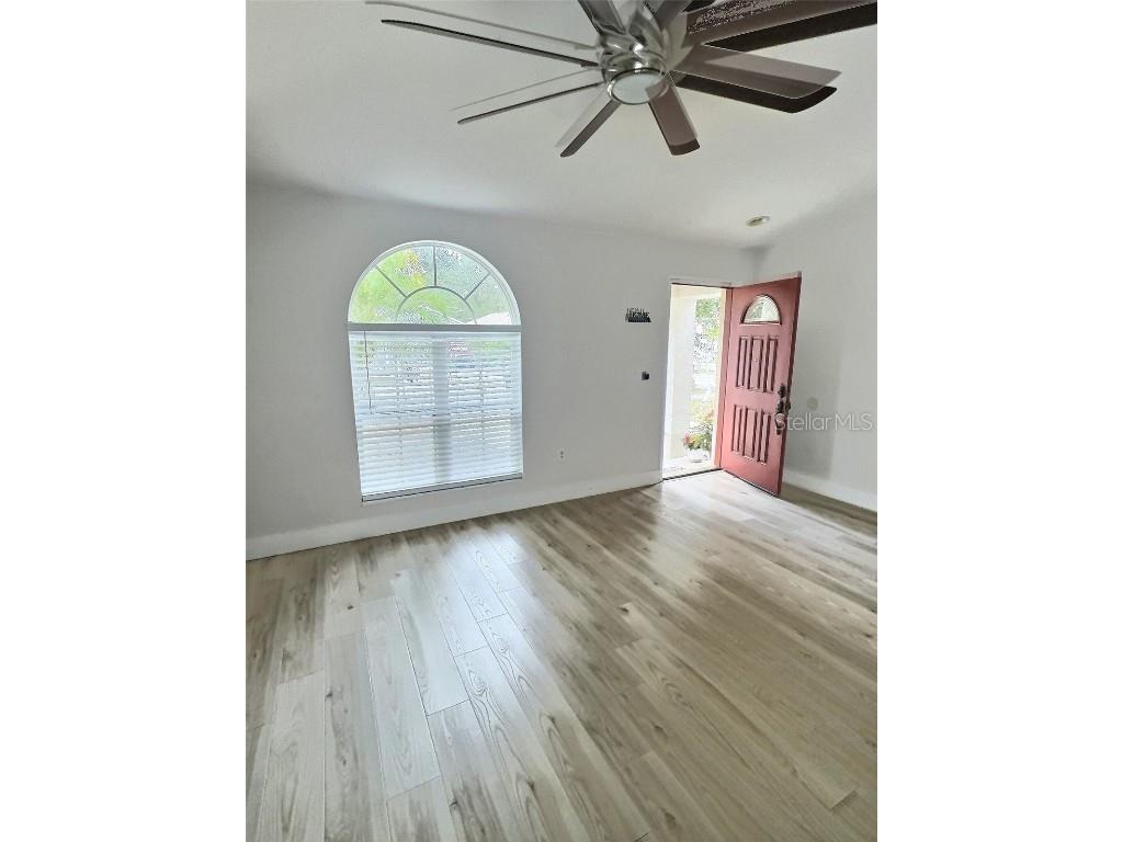 410 Maple Pointe Drive Seffner FL 33584 TB8445000 image2