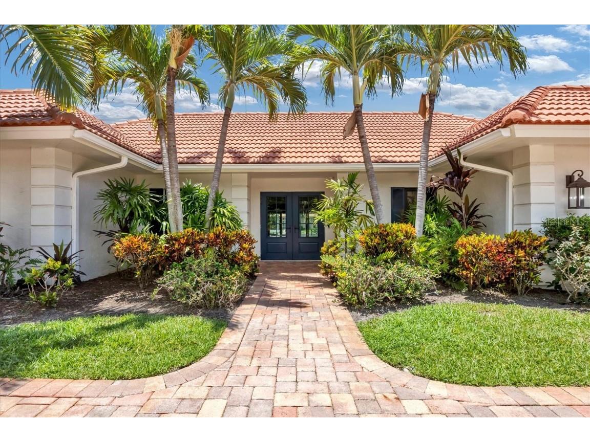 410 Meadow Lark Drive Sarasota FL 34236 A4622669 image1