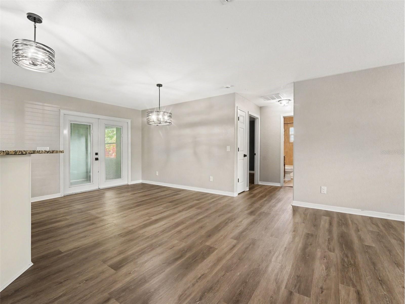 410 NE 12th Avenue Mulberry FL 33860 TB8528788 image4