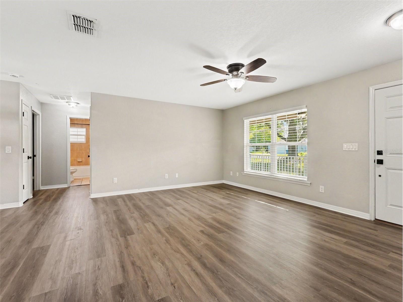 410 NE 12th Avenue Mulberry FL 33860 TB8528788 image5