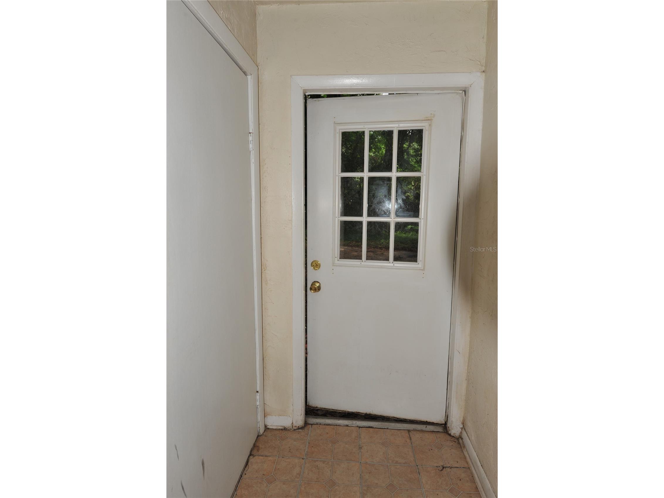 410 NW 19th Lane #B Gainesville FL 32609 GC538695 image14