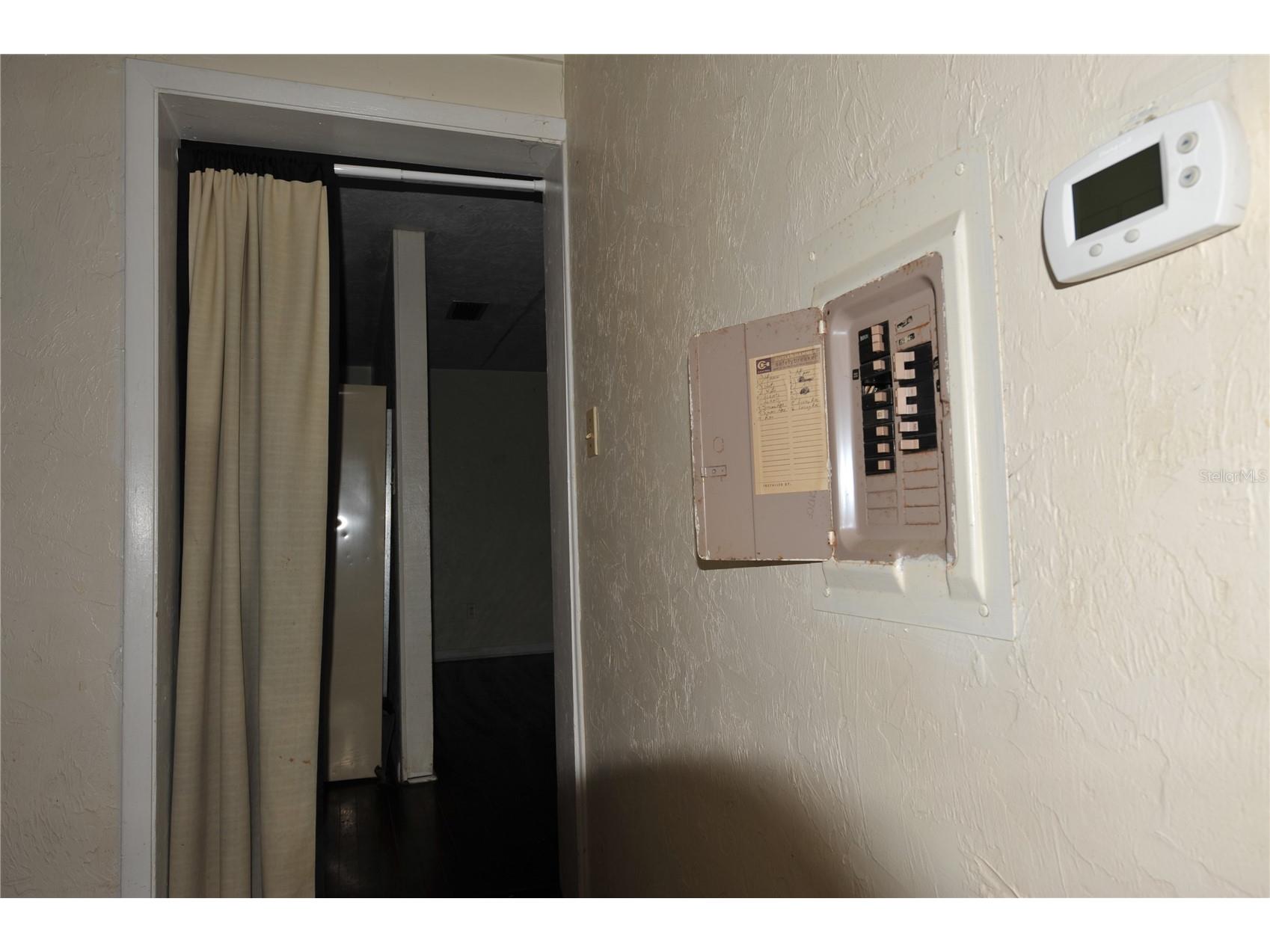 410 NW 19th Lane #B Gainesville FL 32609 GC538695 image16