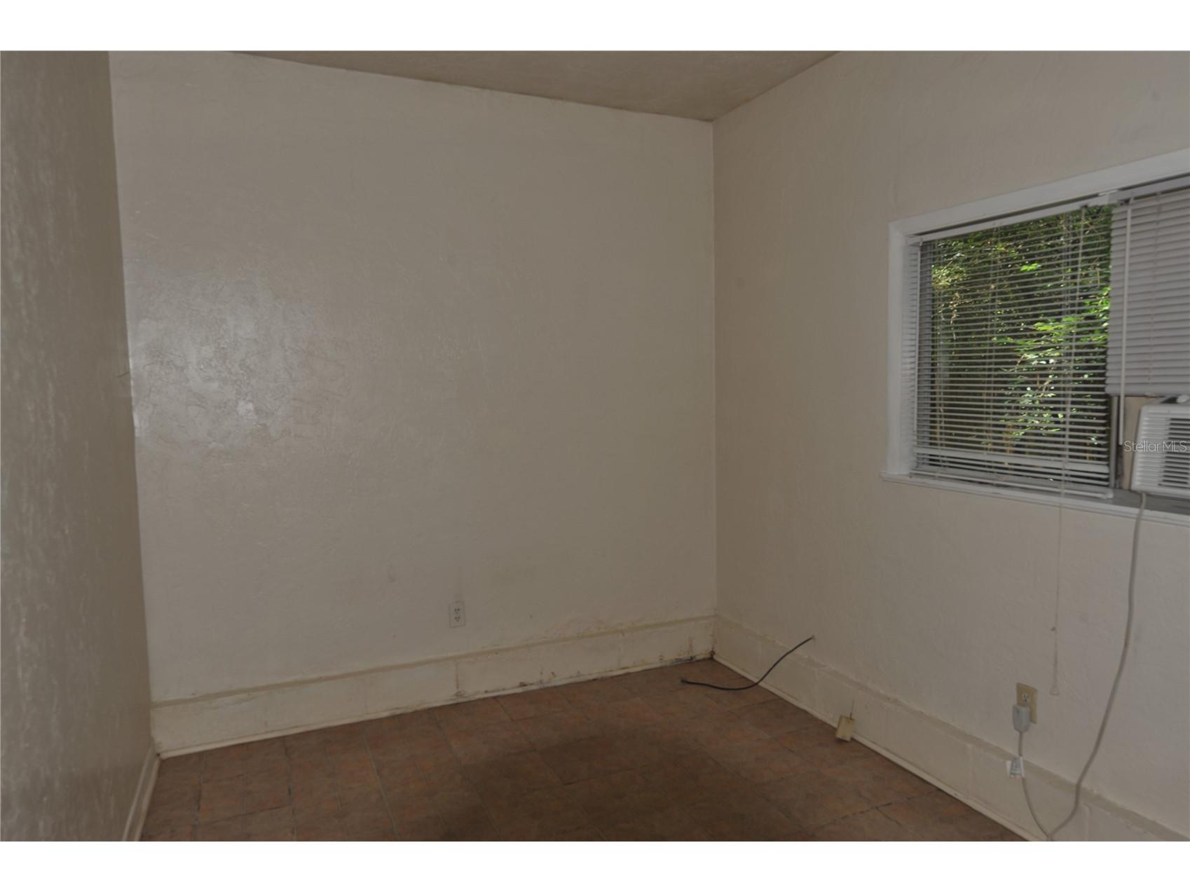 410 NW 19th Lane #B Gainesville FL 32609 GC538695 image21