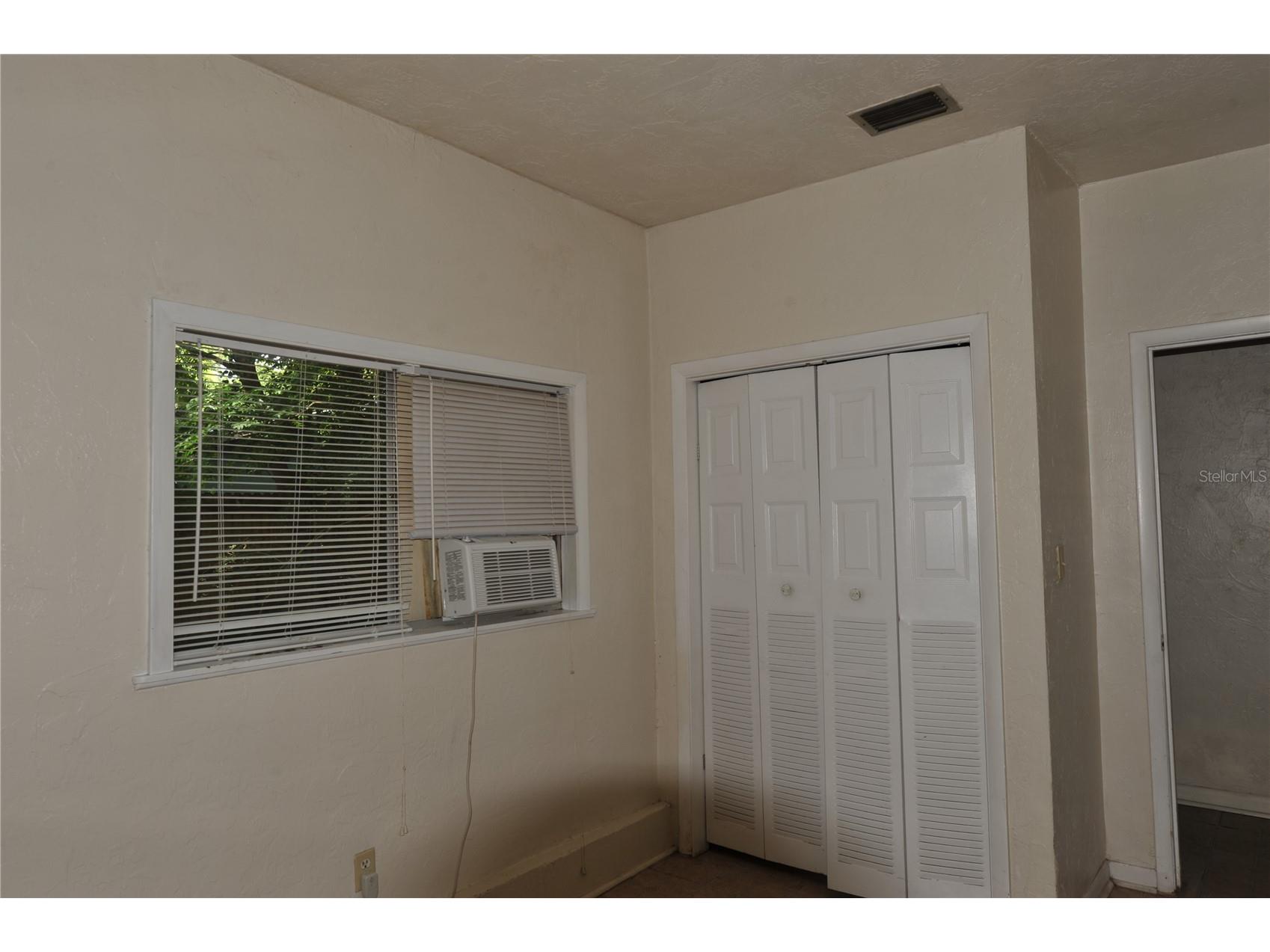 410 NW 19th Lane #B Gainesville FL 32609 GC538695 image22