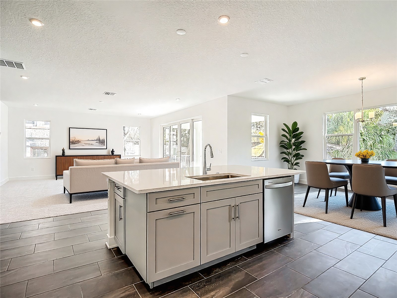 410 S West Shore Boulevard Tampa FL 33609 TB8462532 image17