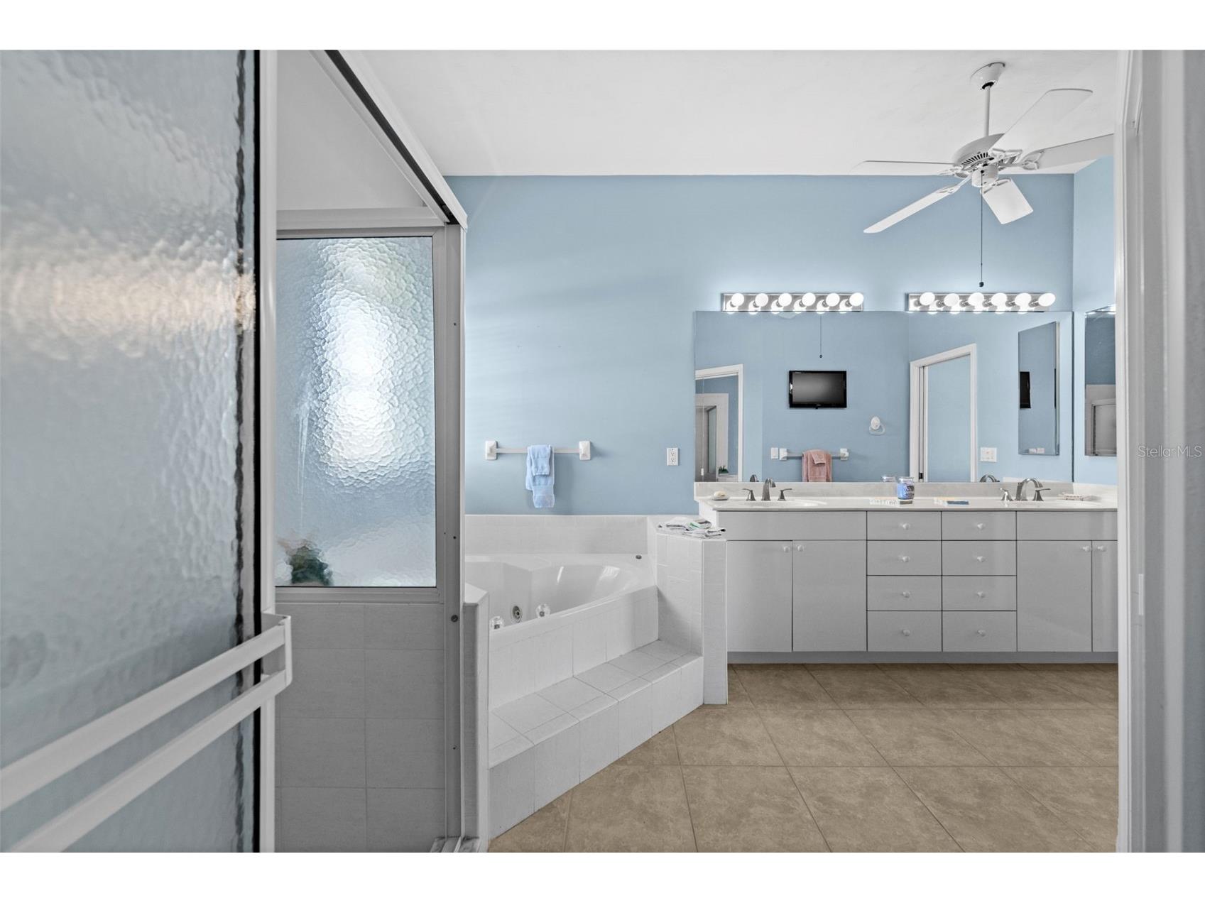 410 SE 20th Court Cape Coral FL 33990 C7523753 image25