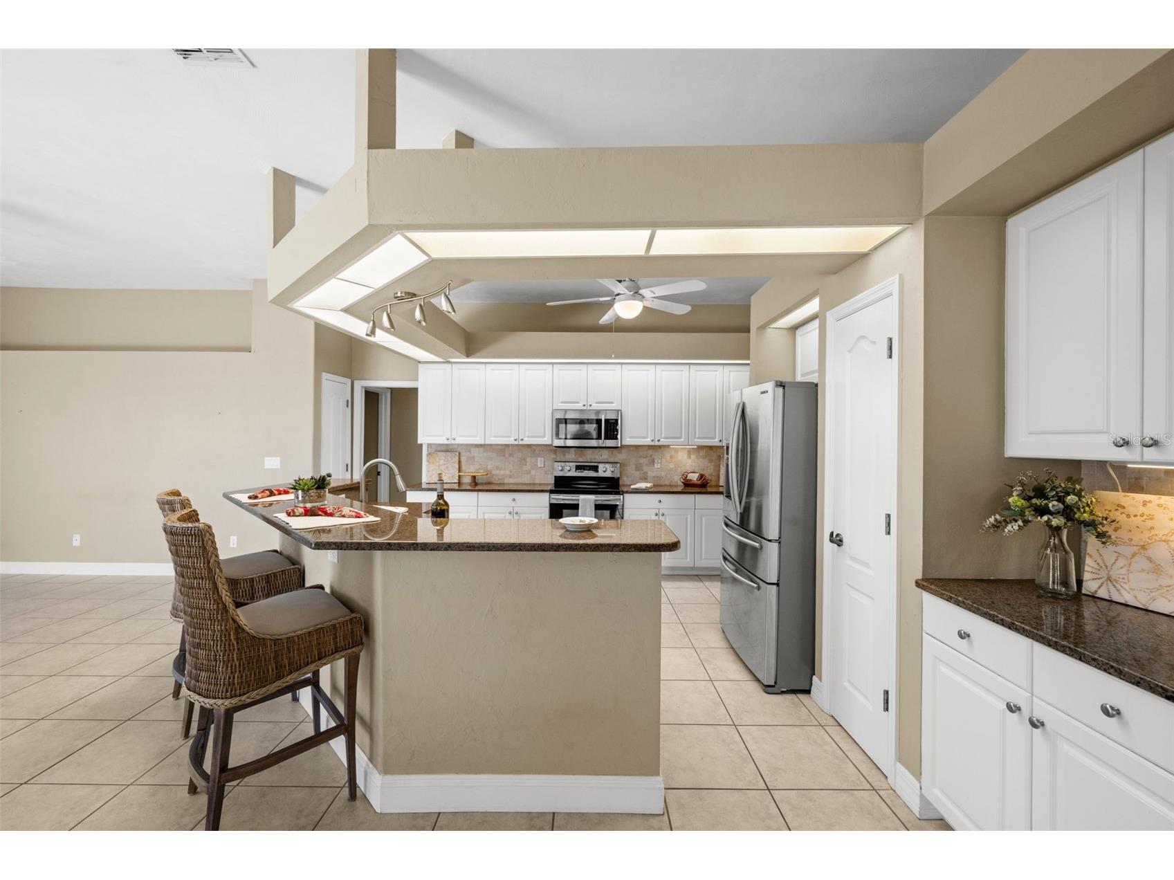 410 SE 20th Court Cape Coral FL 33990 C7523753 image4