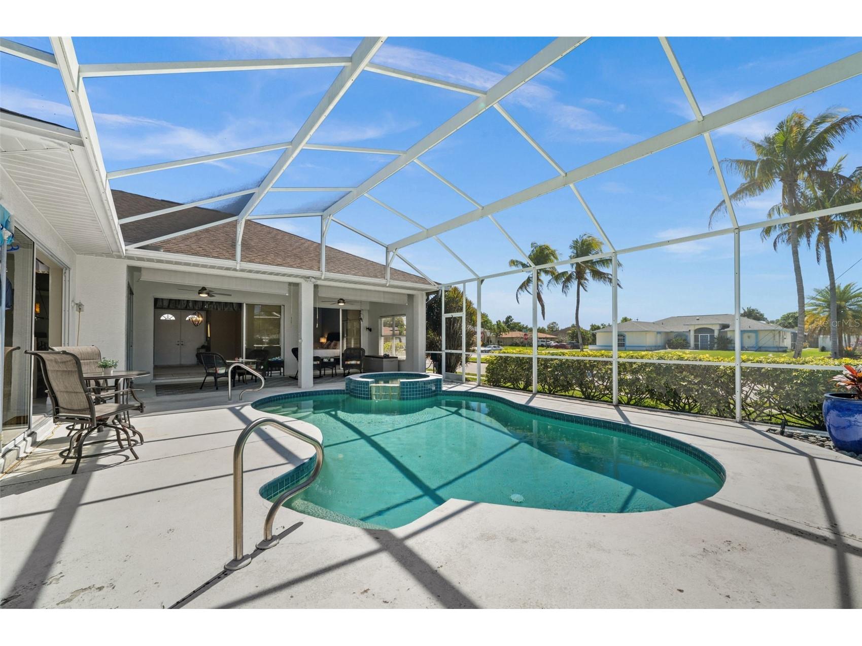 410 SE 20th Court Cape Coral FL 33990 C7523753 image40