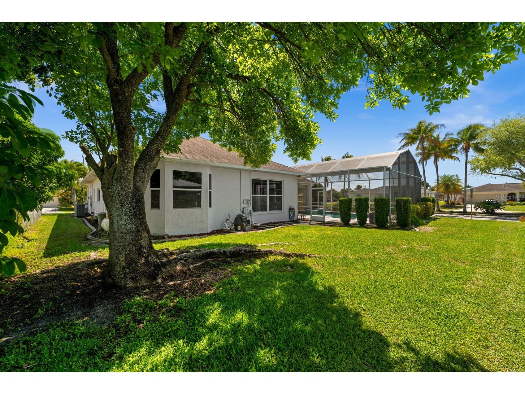410 SE 20th Court Cape Coral FL 33990 C7523753 image43