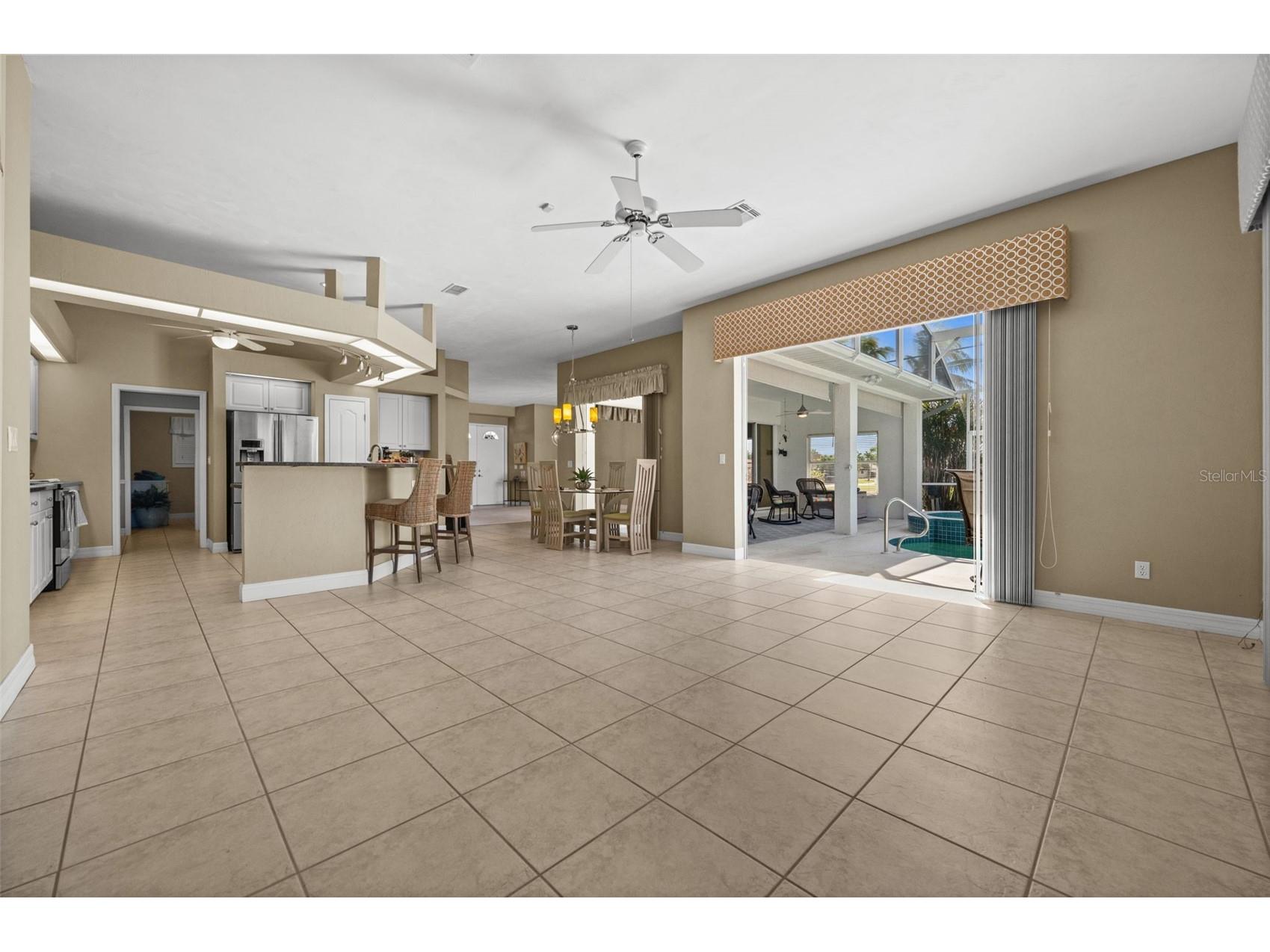 410 SE 20th Court Cape Coral FL 33990 C7523753 image9