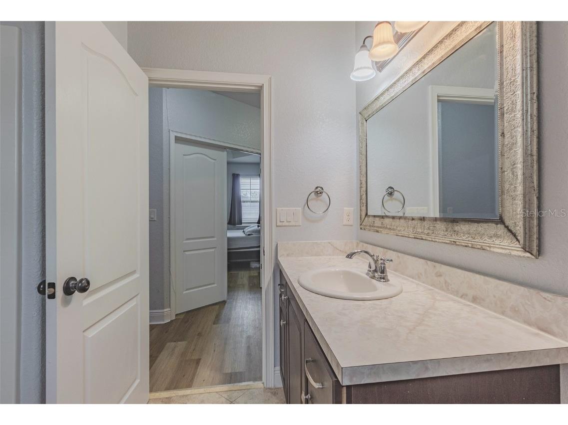 410 South Hudson Street Orlando FL 32835 O6281895 image25