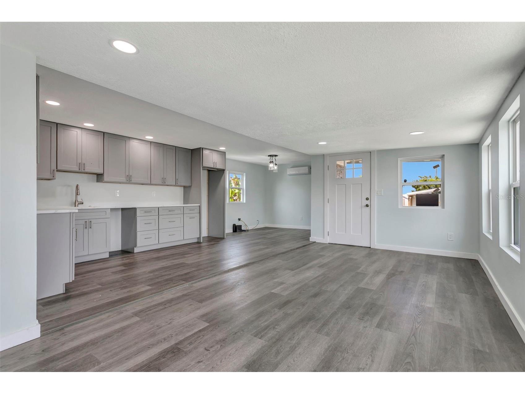 410 W 51st Avenue Drive W Bradenton FL 34207 A4686631 image10