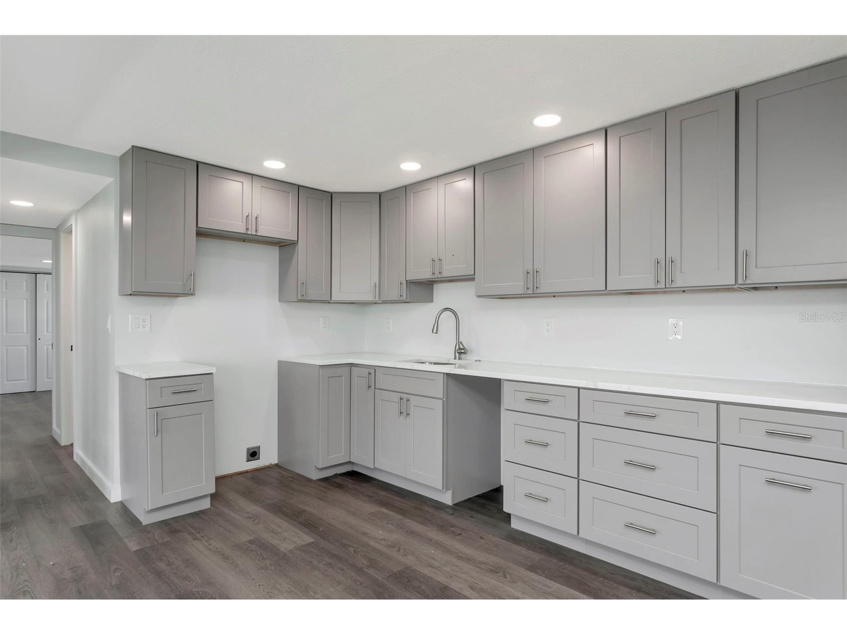 410 W 51st Avenue Drive W Bradenton FL 34207 A4686631 image12