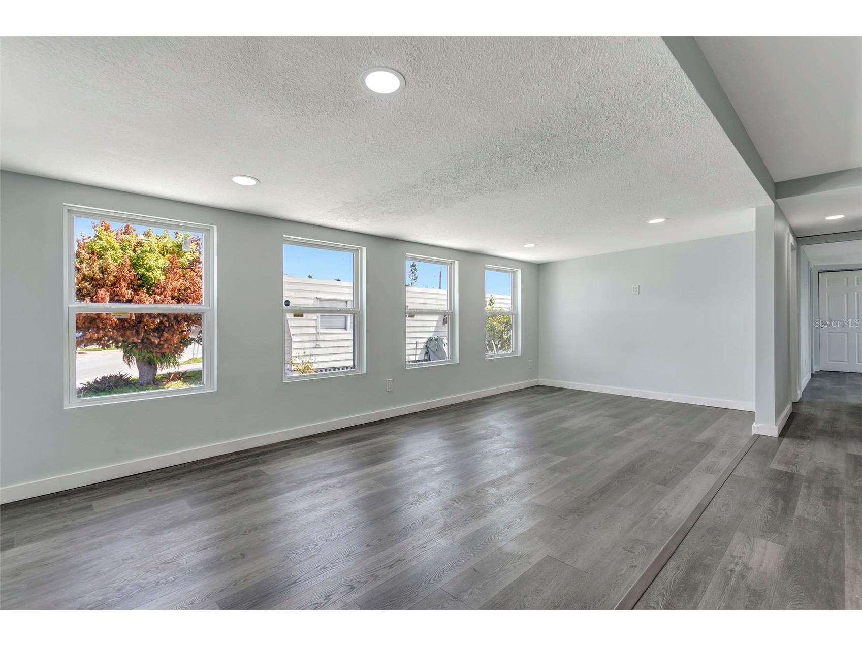 410 W 51st Avenue Drive W Bradenton FL 34207 A4686631 image32