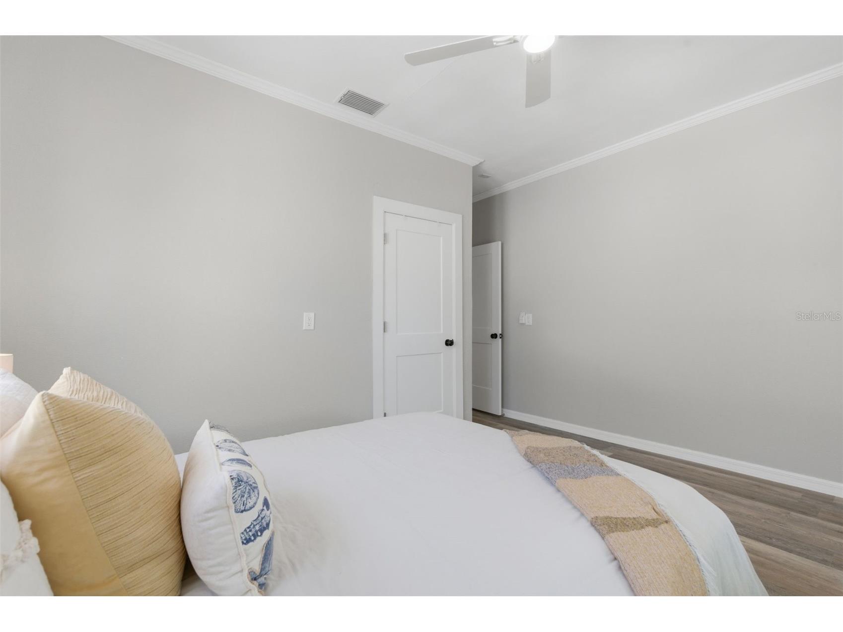 410 W Lemon Street Tarpon Springs FL 34689 TB8493942 image22