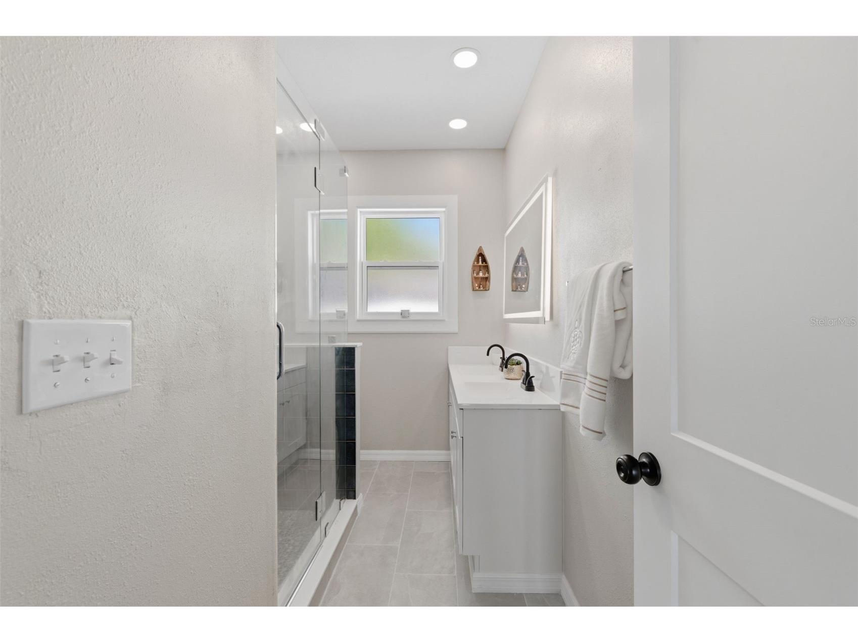 410 W Lemon Street Tarpon Springs FL 34689 TB8493942 image25