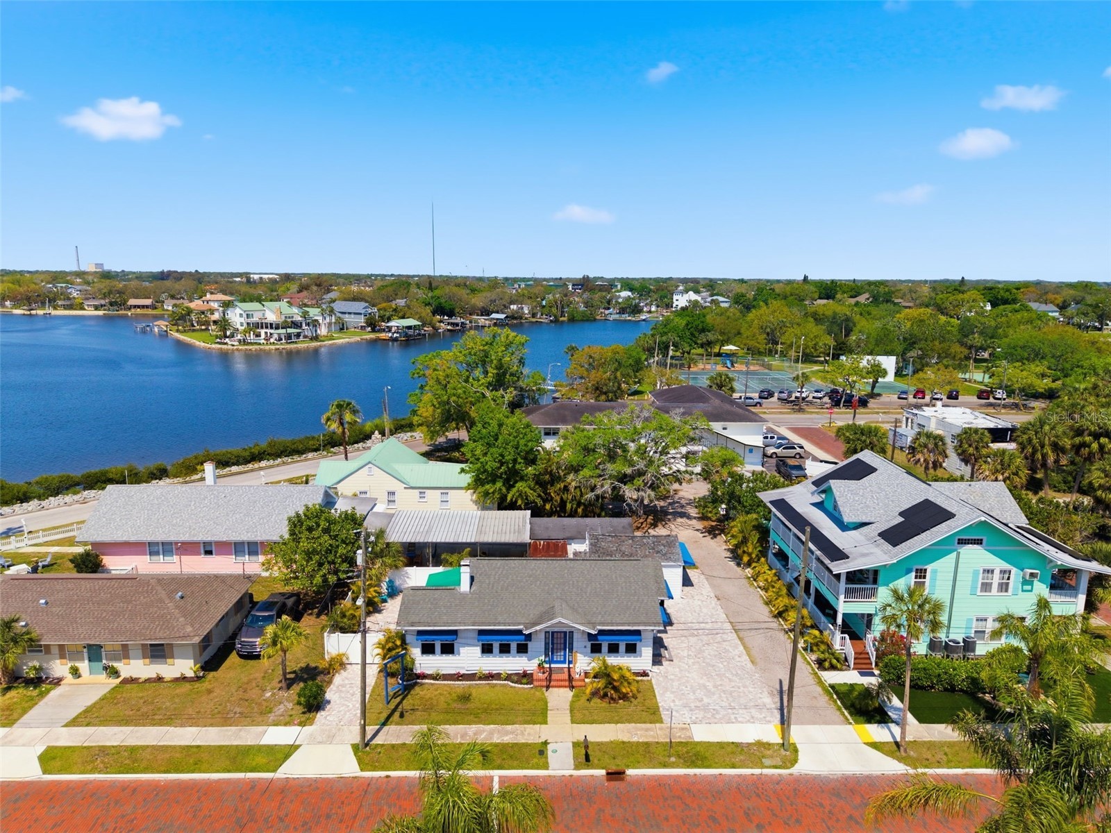 410 W Lemon Street Tarpon Springs FL 34689 TB8493942 image34