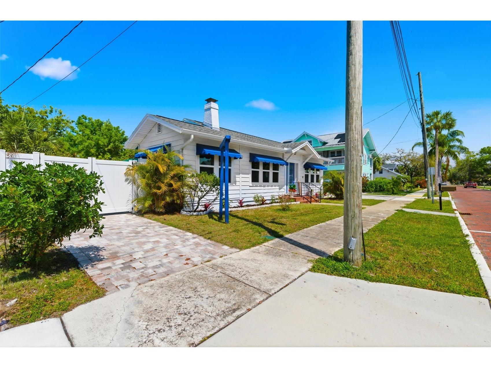 410 W Lemon Street Tarpon Springs FL 34689 TB8493942 image54