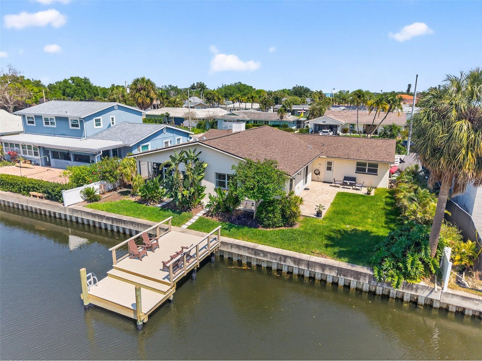 4100 13th Lane NE Saint Petersburg FL 33703 - PLACIDO BAYOU - TAMPA BAY TB8445871 image1