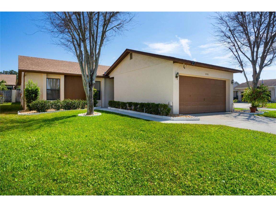 4100 Castaways Landing Winter Haven FL 33884 - LAKE DEXTER P4929627 image1