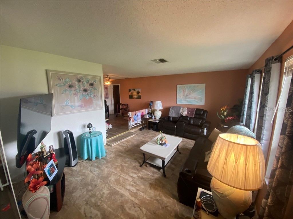 4100 Montano Avenue Spring Hill FL 34609 W7879573 image38