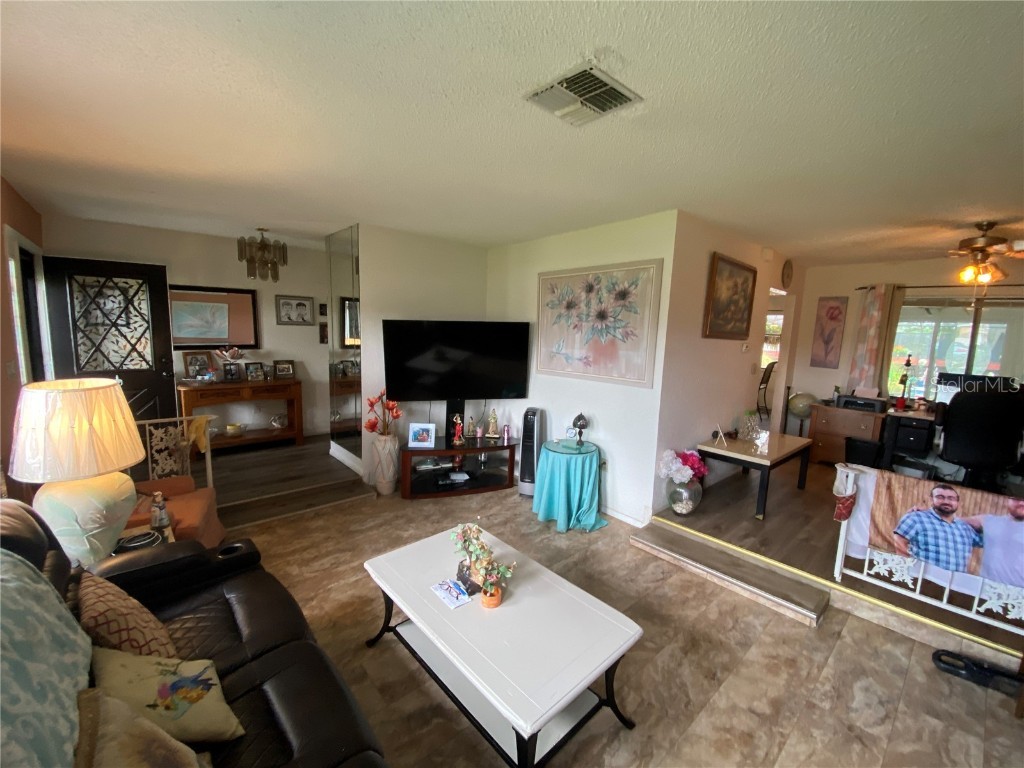 4100 Montano Avenue Spring Hill FL 34609 W7879573 image5