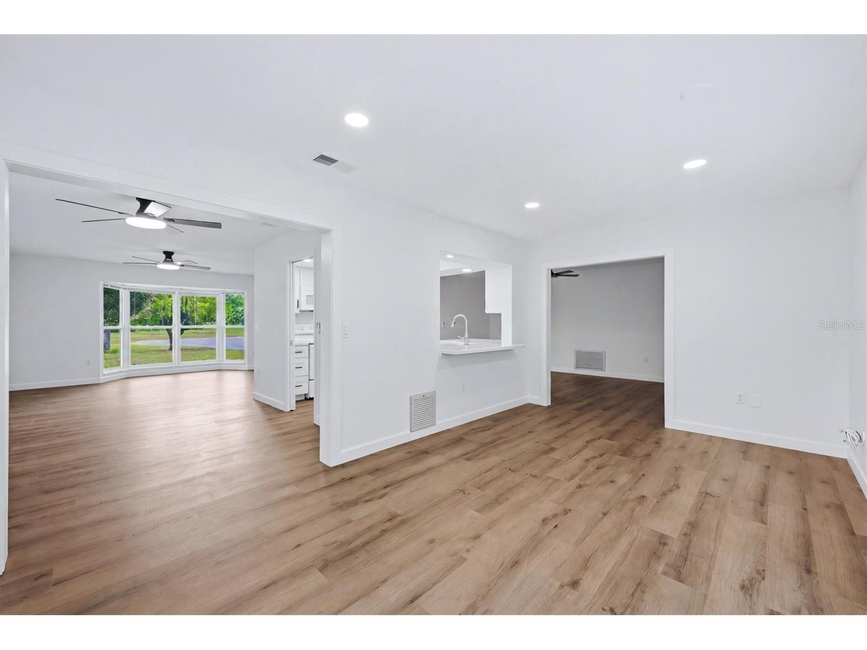 4100 Tee Road Sarasota FL 34235 A4694503 image9