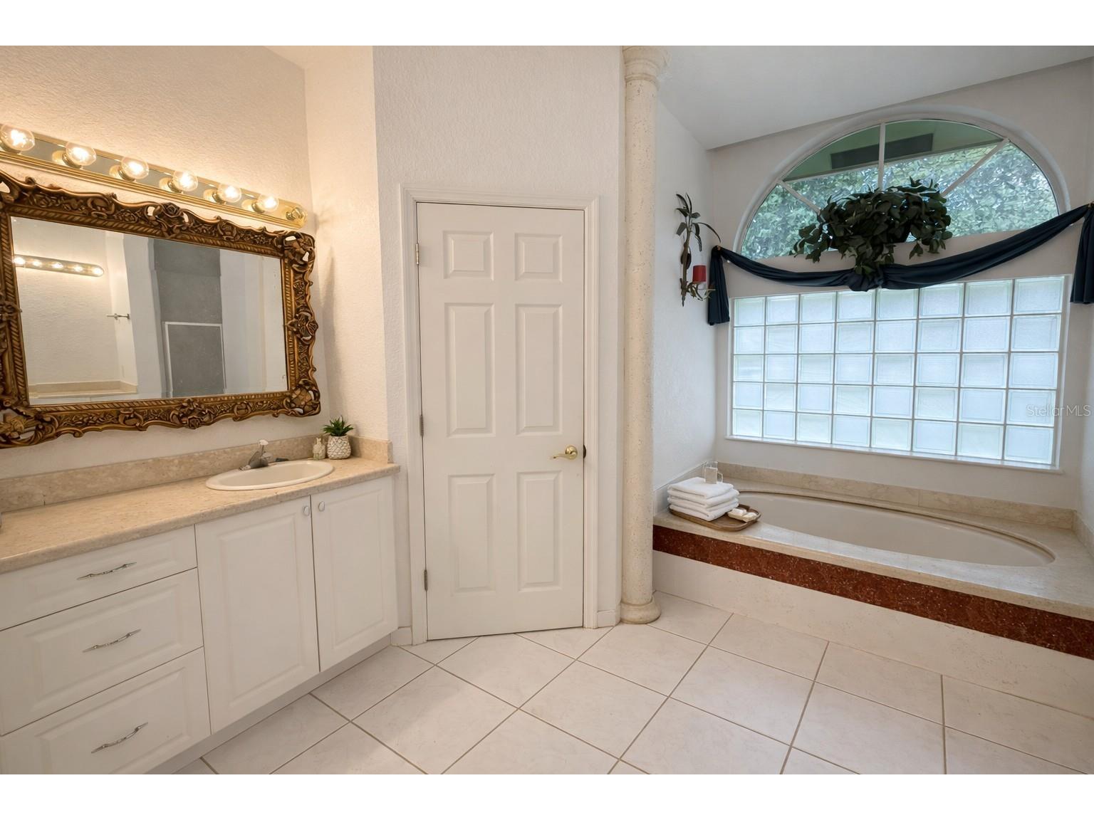 4100 Temple Street West Palm Beach FL 33407 FC317564 image10