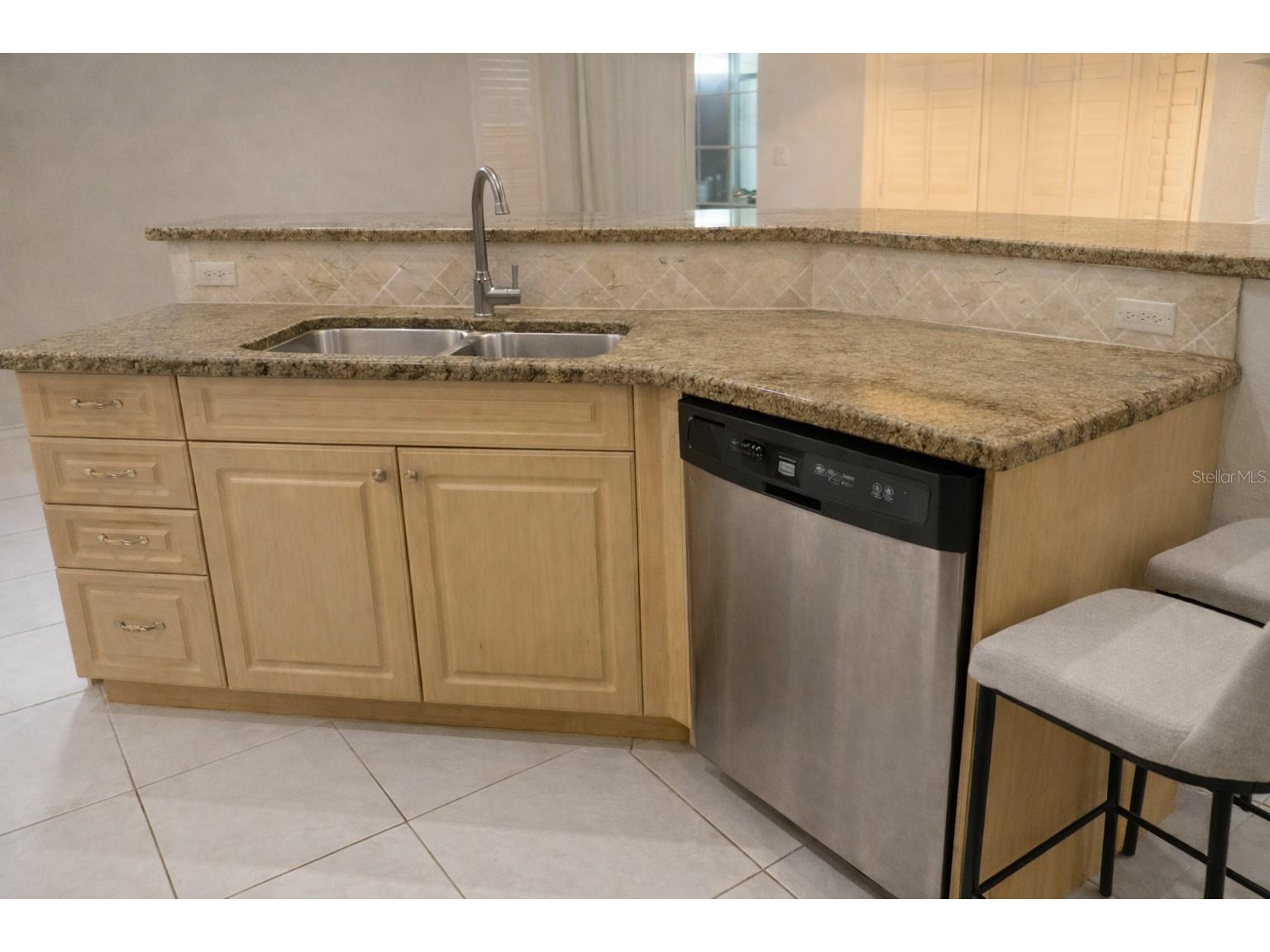 4100 Temple Street West Palm Beach FL 33407 FC317564 image5