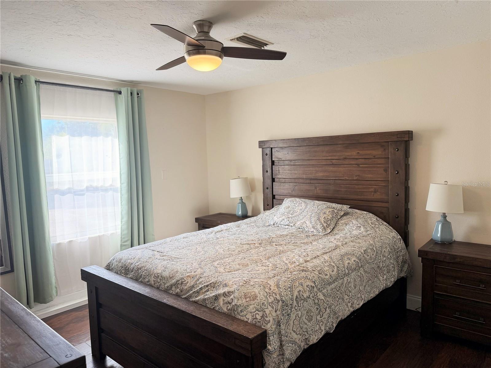 4101 11th Avenue N Saint Petersburg FL 33713 TB8475234 image16