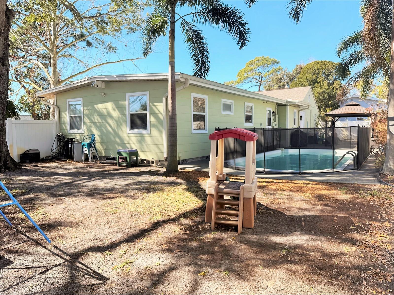 4101 11th Avenue N Saint Petersburg FL 33713 TB8475234 image23