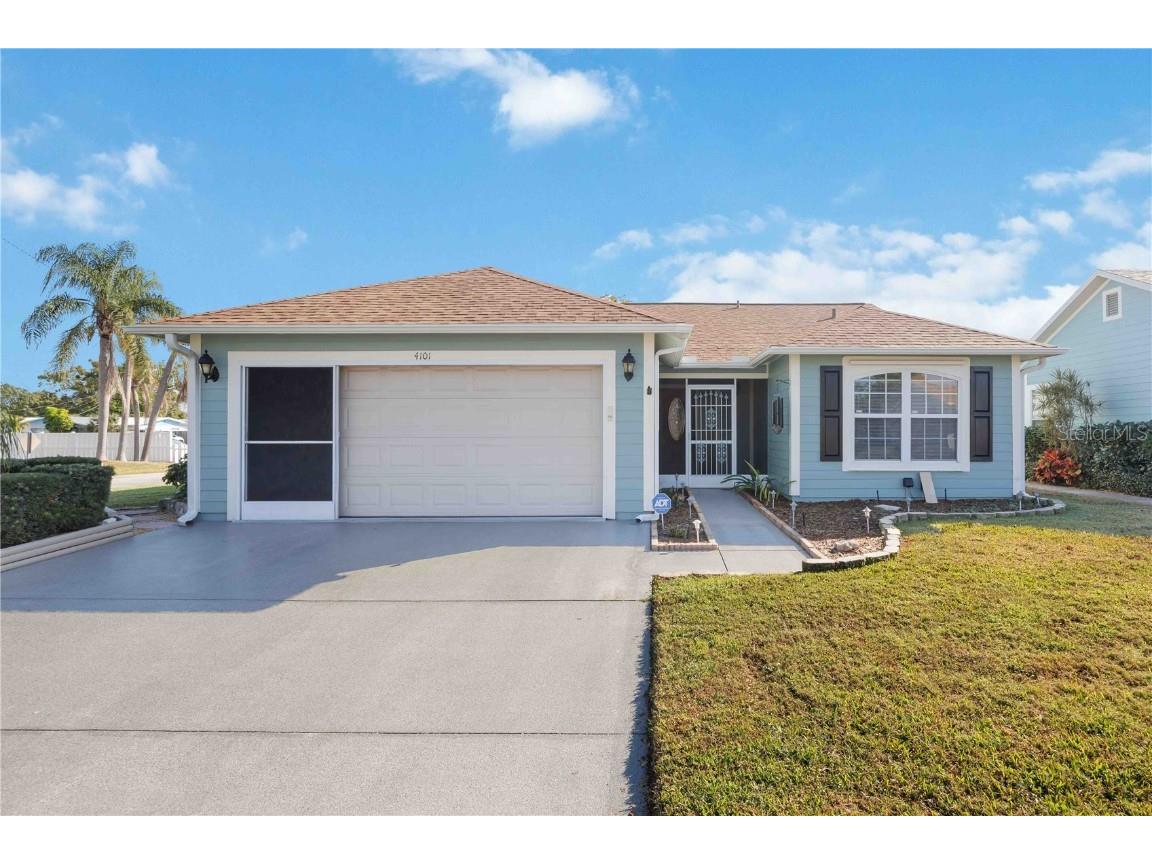 4101 37th Street Court W Bradenton FL 34205 A4673219 image1