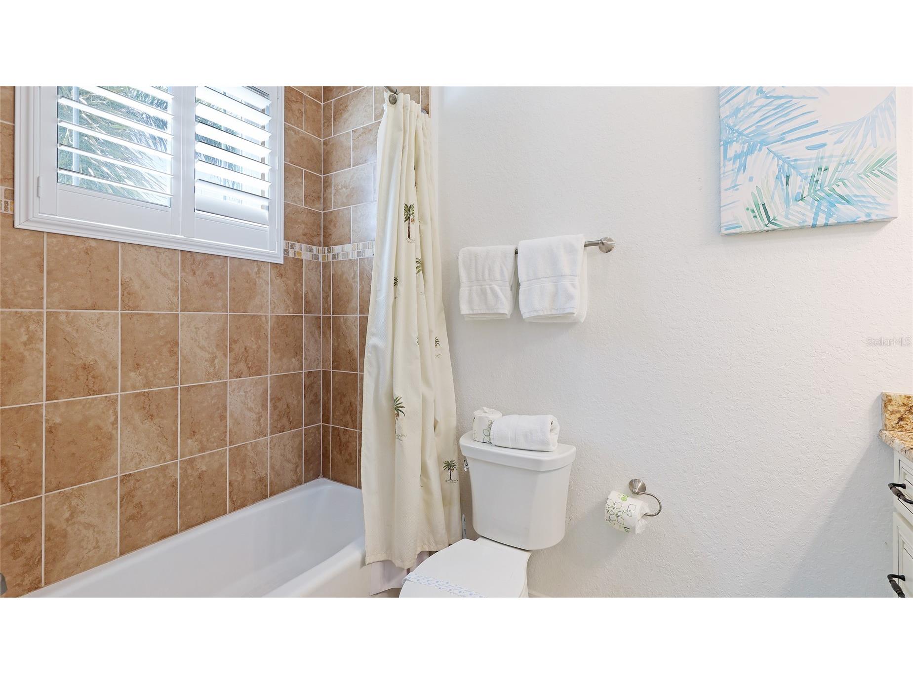 4101 4th Avenue Holmes Beach FL 34217 A4677662 image26