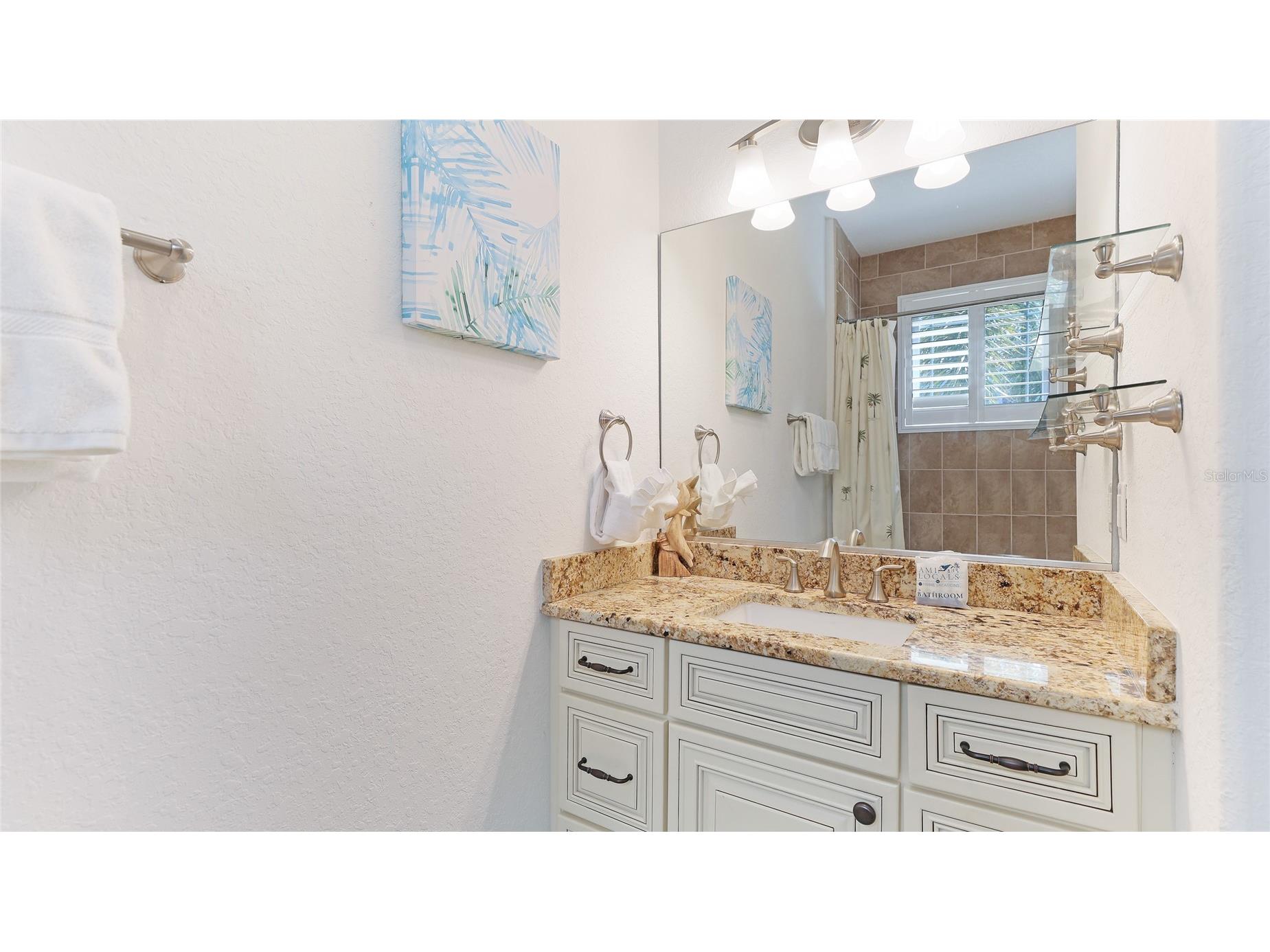 4101 4th Avenue Holmes Beach FL 34217 A4677662 image27