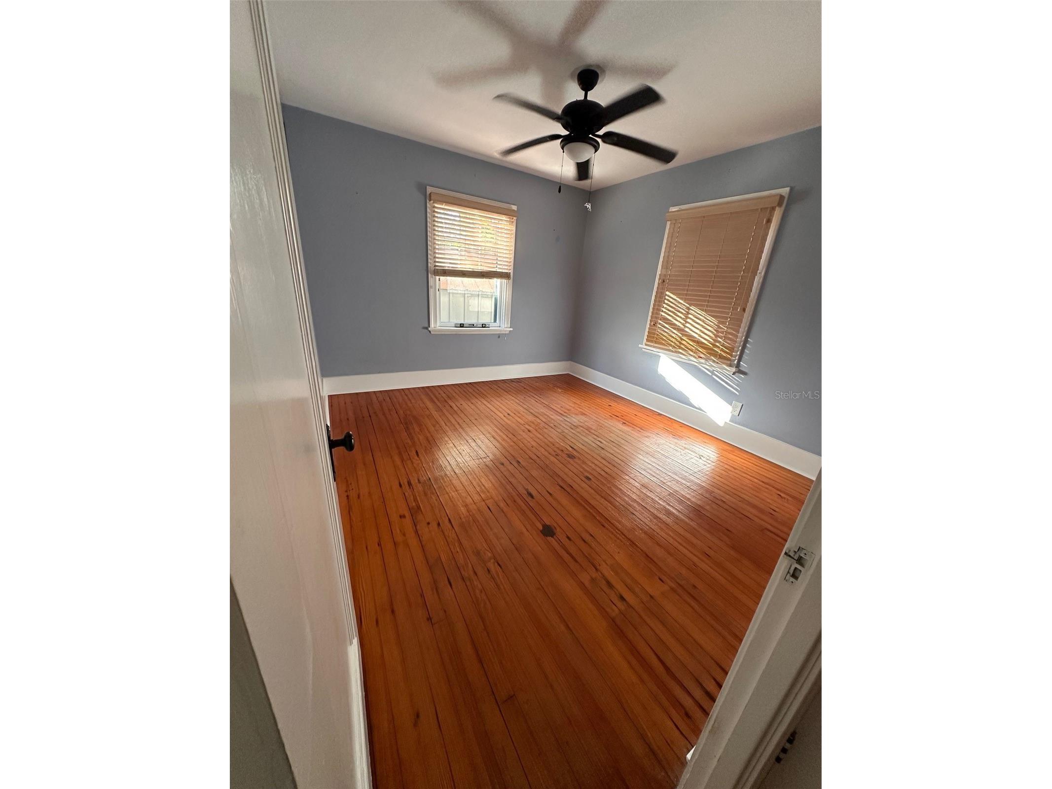 4101 4th Street S Saint Petersburg FL 33705 TB8463310 image10