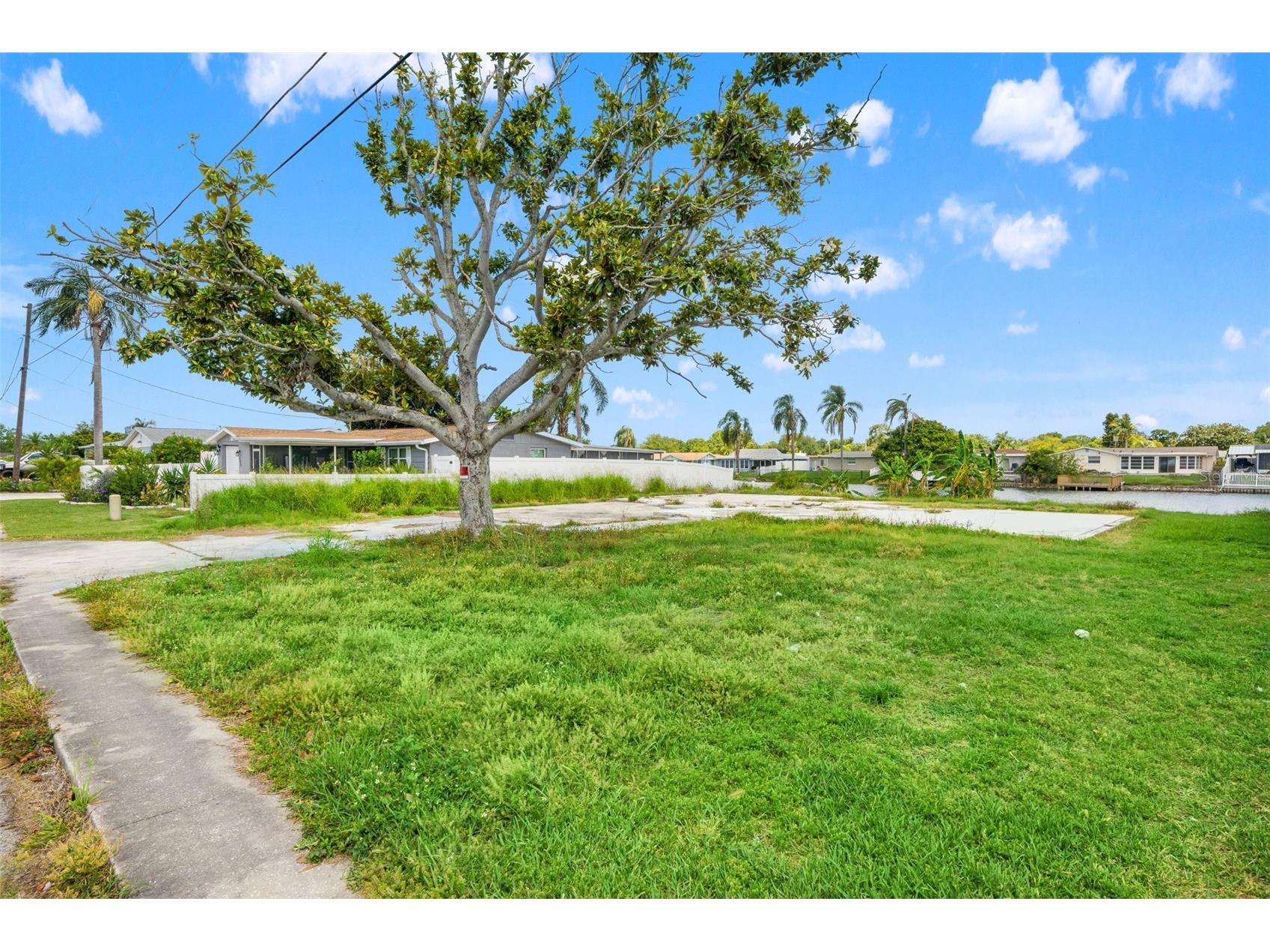 4101 Baden Drive Holiday FL 34691 TB8513432 image8