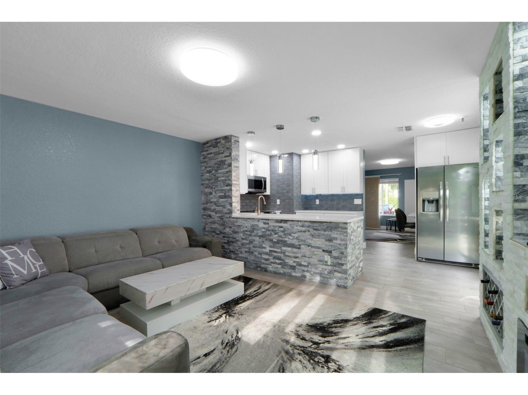 4101 Brigadoon Circle Clearwater FL 33759 TB8518179 image4