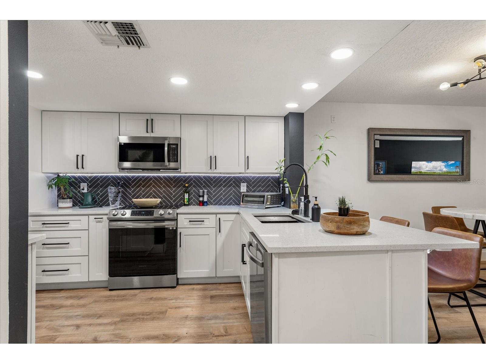 4101 Fairview Vista Point #131 Orlando FL 32804 O6381329 image4