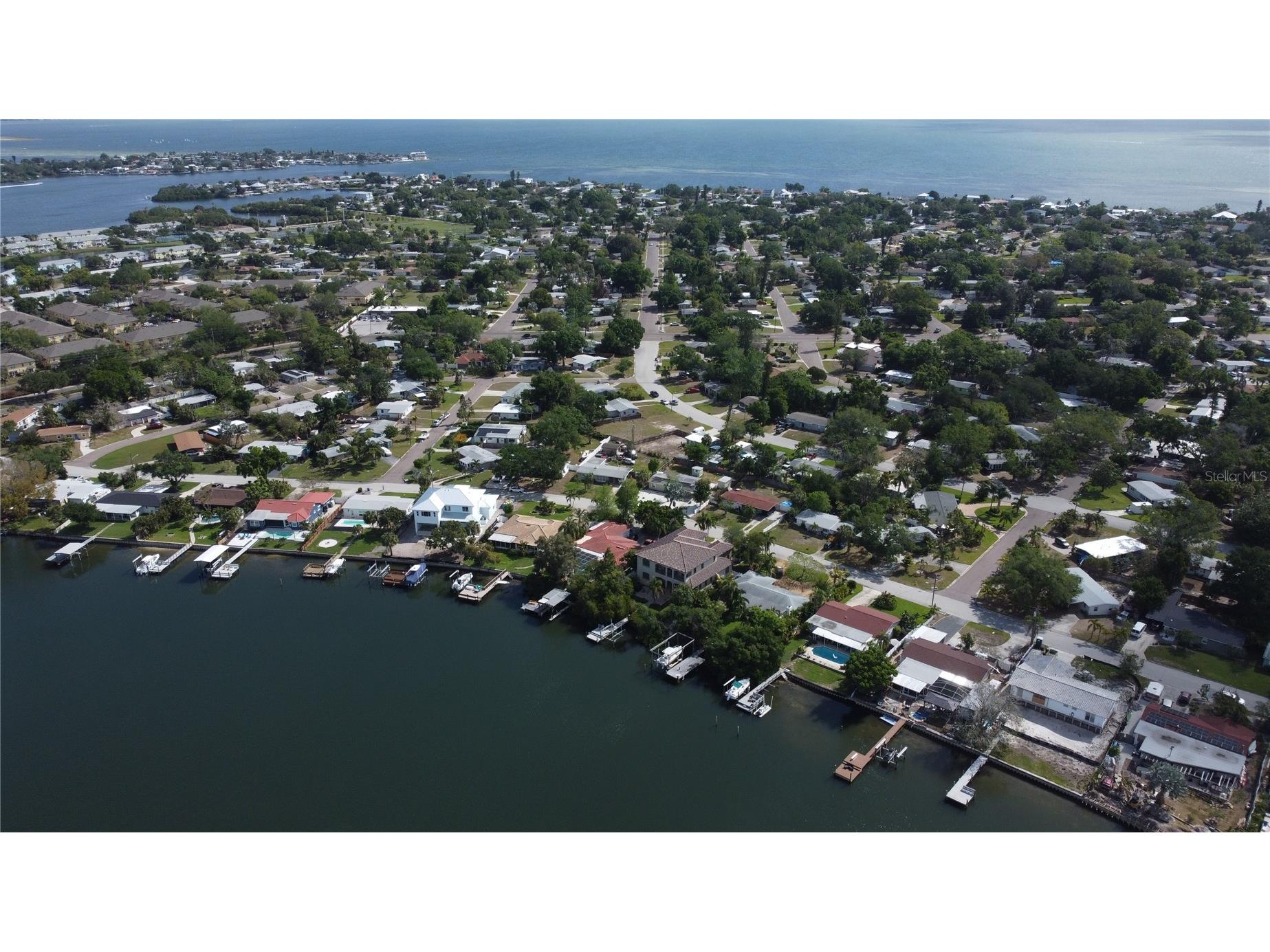 4101 Neptune Drive SE Saint Petersburg FL 33705 TB8501564 image13